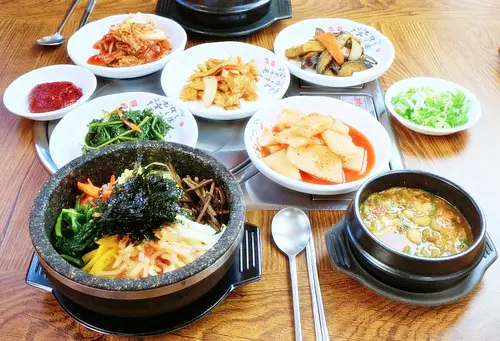 충남 천안 신의 한수 맛의 결정타 돌판 위에서 춤추는 석갈비 맛집 추천