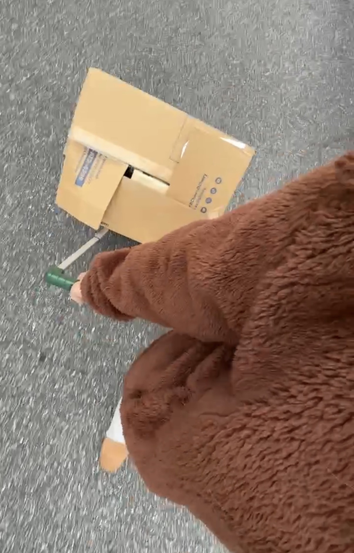 아파트 쓰레기버리러가는길