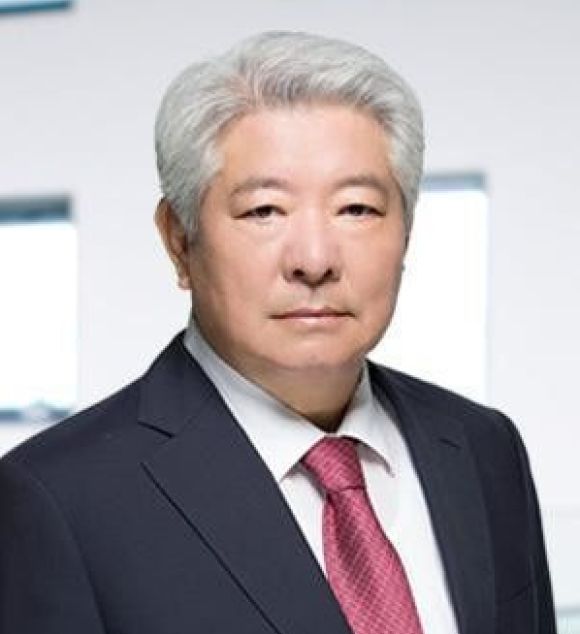 김홍일 프로필