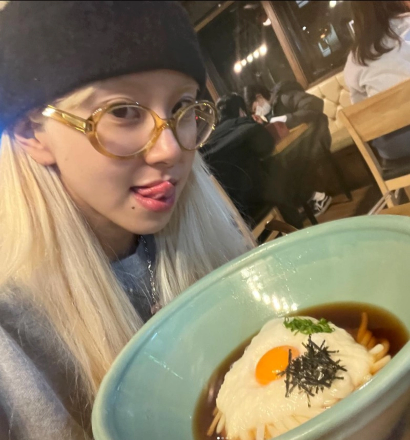 트와이스 채영 타투