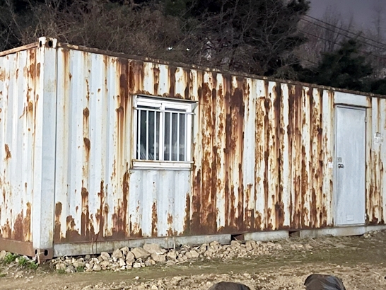 컨테이너-페인트-롤러-사용하는게-적합