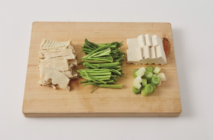 죽순-미나리-두부-대파