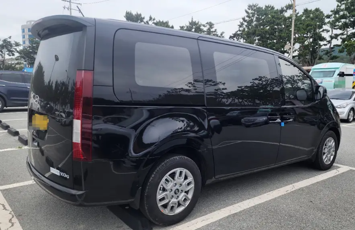 스타리아-검정-자동차