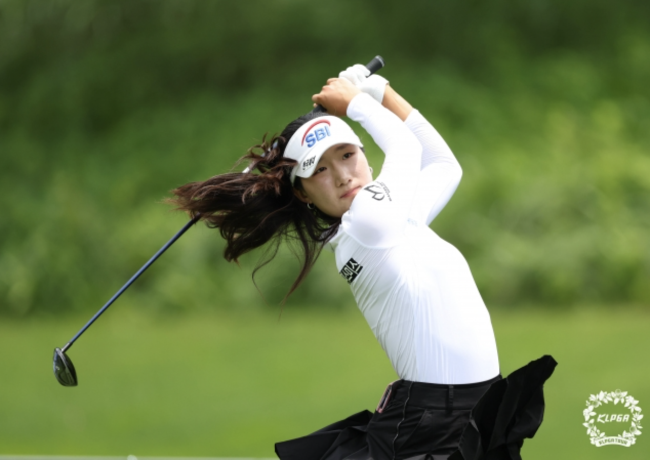 2024시즌 신인왕에 도전하는 (좌)유현조&amp;#44; (우)이동은