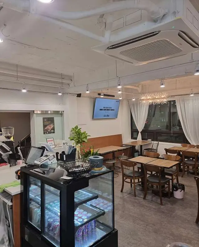 고덕명가돈까스 굽은다리역점