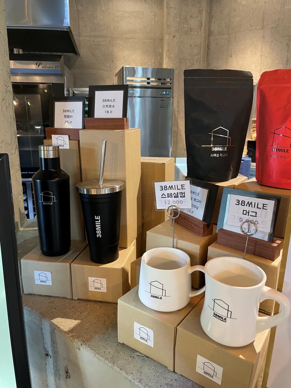 춘천-베이커리-카페-38마일(38MILE)-굿즈-샘플들