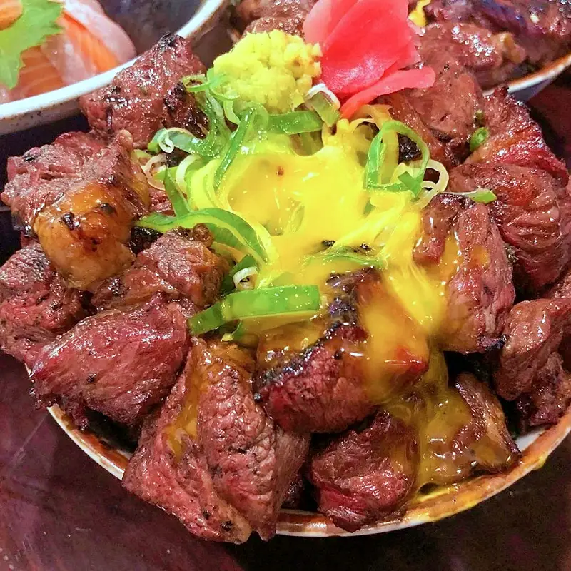 줄서는식당 계란 장어덮밥, 한우곱창덮밥, 숯불갈비 냉우동 맛있는 식당 잠실 송리단길 우동 돈부리 맛집 소개