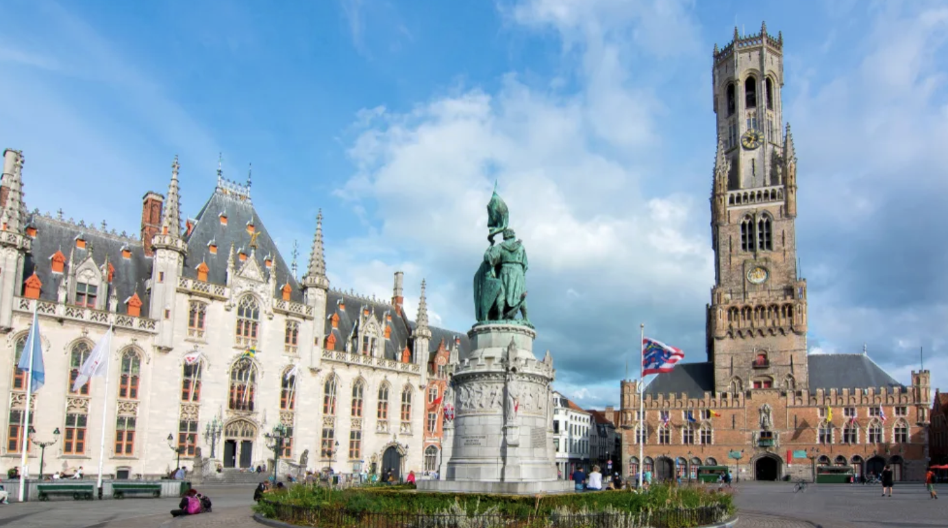 여자 혼자 떠나는 유럽 감성 여행 (브뤼헤 마르크트 광장) 관련 사진.