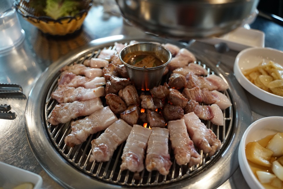 제주돈 연탄집