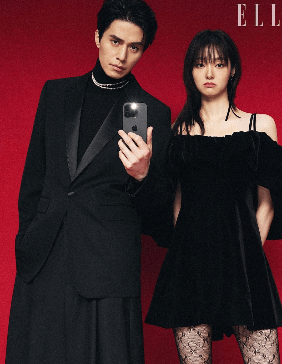 빨간-벽-앞에-검정-옷-입은-정진만-정지안