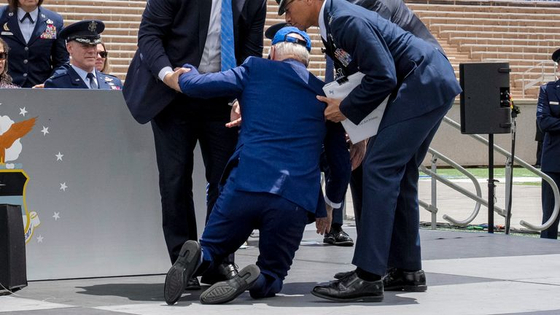 조 바이든 전 대통령&amp;#44; 전립선암 투병 소식과 의미