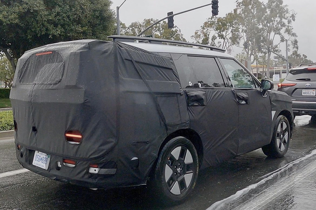 현대차 싼타페 풀체인지 포착