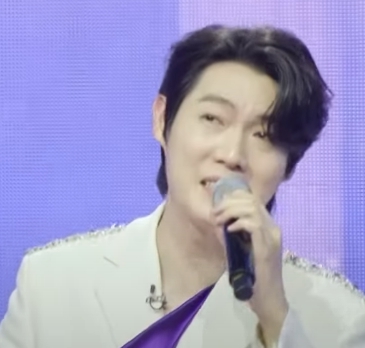 세월 베고 길게 누운 구름 한 조각 손태진 노래가사