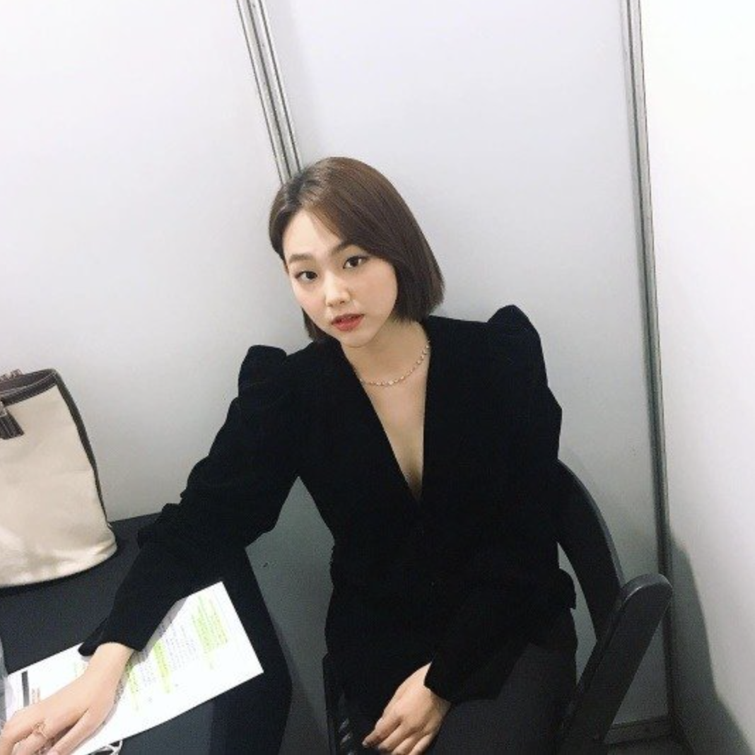 강미나 단발
