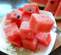 여름수박 냉장고 보관 꿀팁