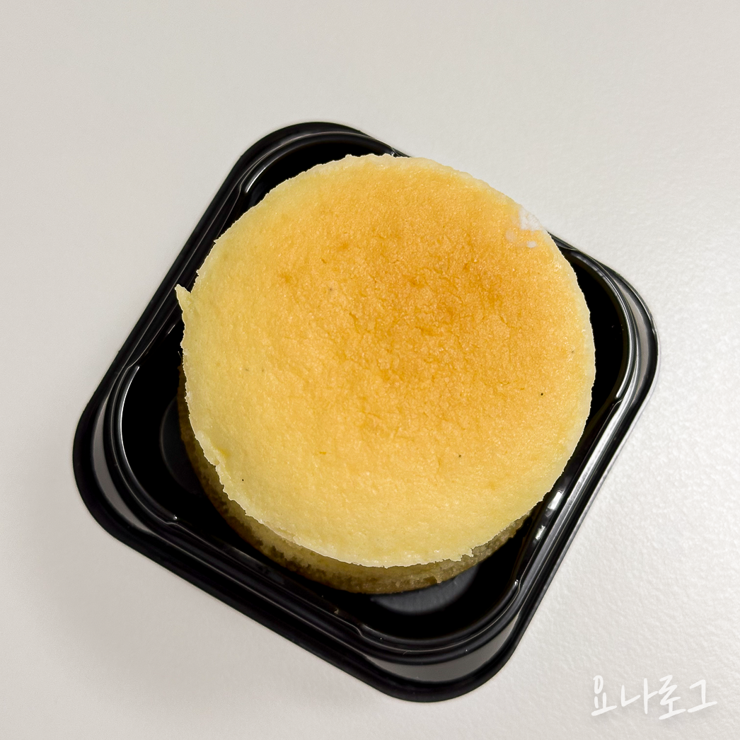 CHEFFLE 치플레 연남동 연남 연남치플레 판교치플레 판교디저트 판교카페 판교디저트추천 판교카페추천 판교현백 판교현대백화점 판교현대백화점디저트 판교현대백화점식품관 치즈케이크 치즈케이크추천 수플레 수플레케이크 수플레치즈케이크 디저트맛집 연남디저트 연남동카페 연남카페