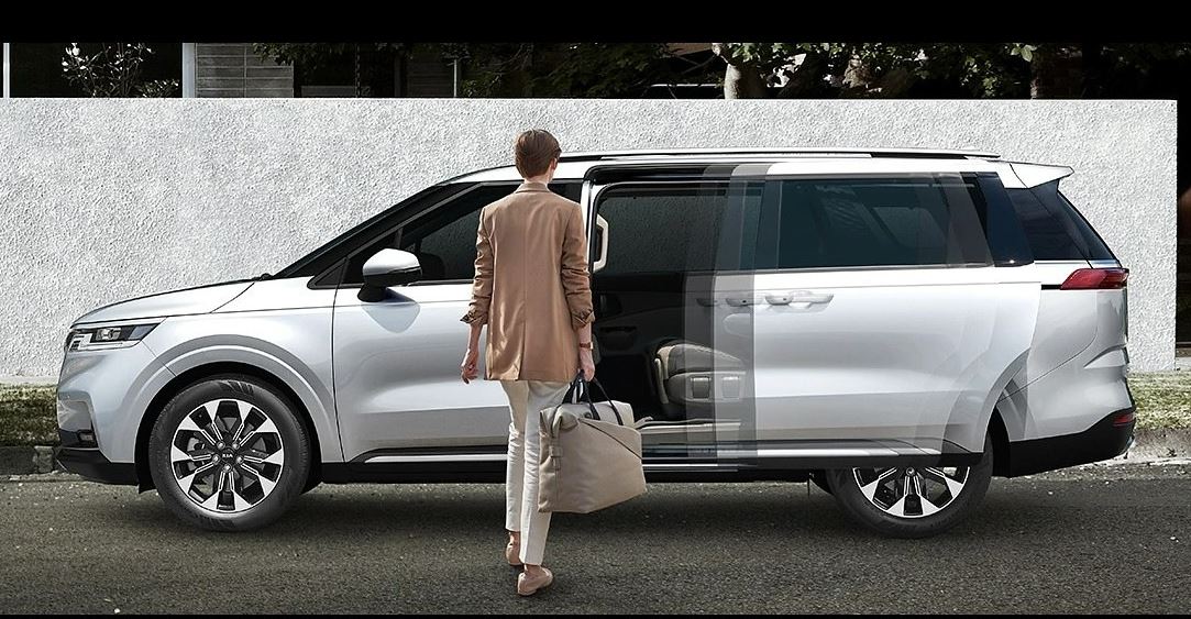 기아 4세대 카니발 측면부