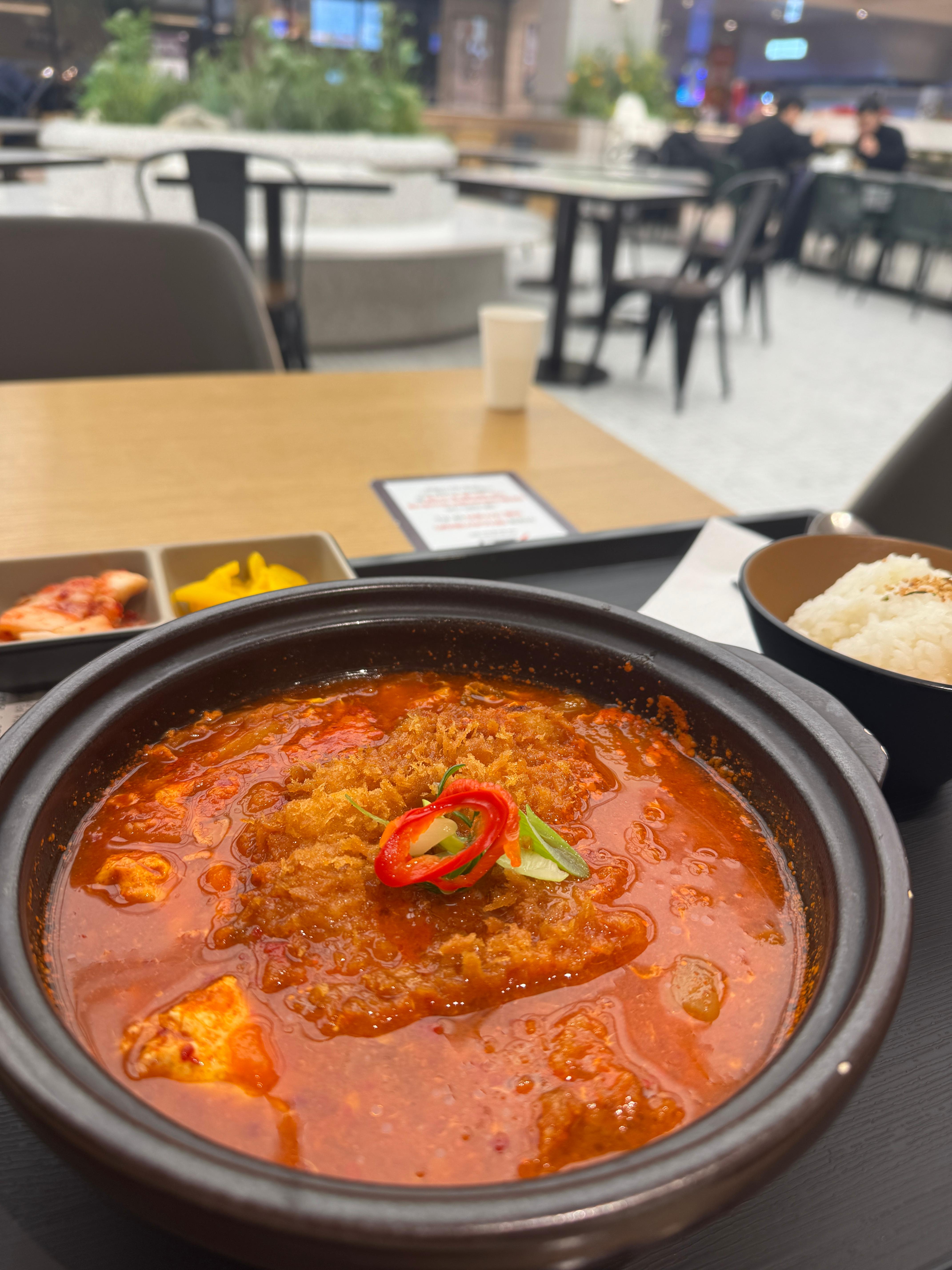 신세계 사우스시티 연남토마 김치나베돈까스 전체 상차림&amp;#44; 푸드코트에서 혼자 먹기 좋은 메뉴 
