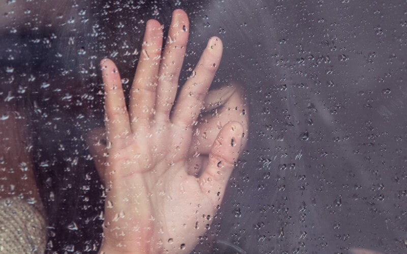 스트레스_받은_여인