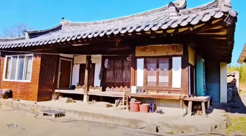 경상북도 전원주택 급매물 매매 - 구미시 산동읍 인덕리, 김천시 농소면, 영천시 북안면 임포리, 경산시 사동, 경주시 문무대왕면 와읍리