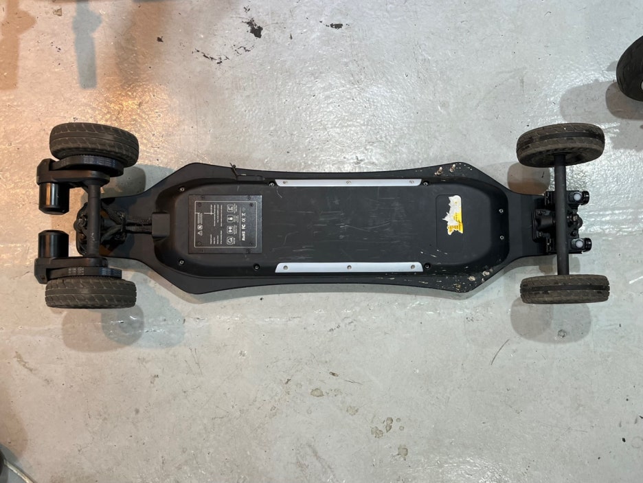 수원 전동스케이트보드 수리: TKG SUV2-전원 안 켜짐, 배터리 BMS 교체 AS, 화성 동탄 분당 광교 용인 안양 안산 오산 군포