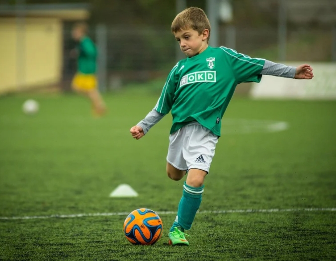 뭉쳐야 찬다 김동현
