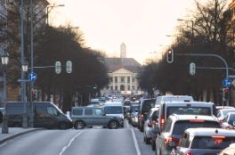 도시 물류 시스템 최적화 (Urban Freight Logistics Optimization)