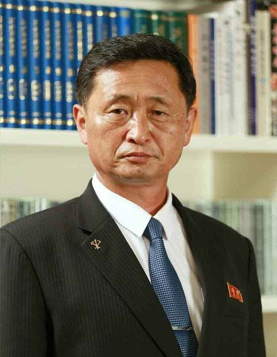 김덕훈