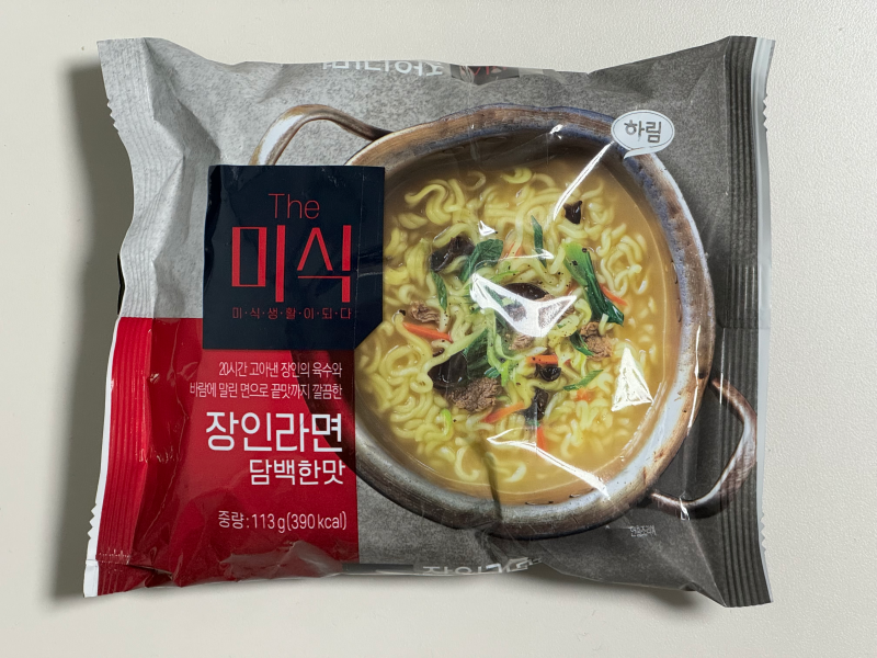 더 미식 장인라면 담백한맛 겉포장 앞면 사진