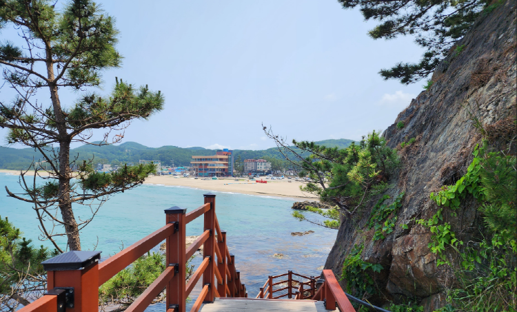 덕봉산 해안생태탐방로
