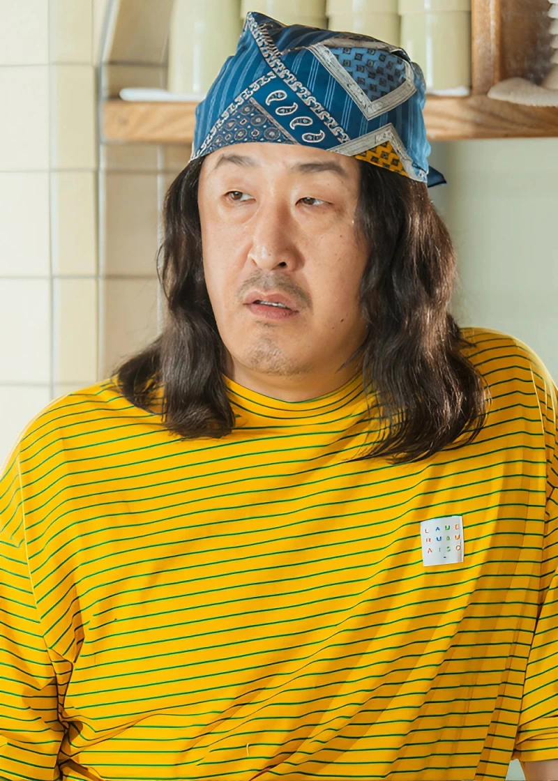 드라마 닥터슬럼프에서 공태선 역을 맡은 현봉식