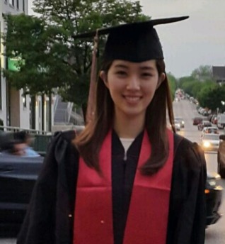 강지영 아나운서