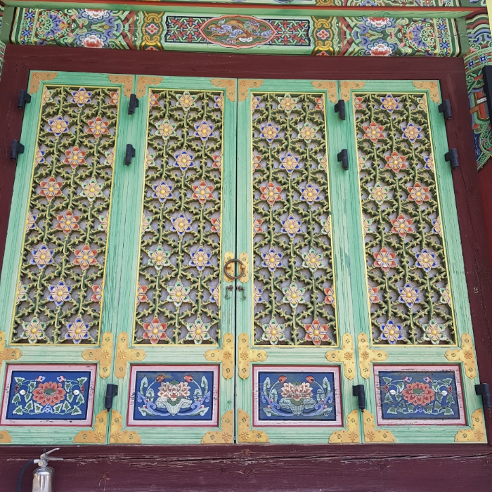 합천 해인사 꽃문살