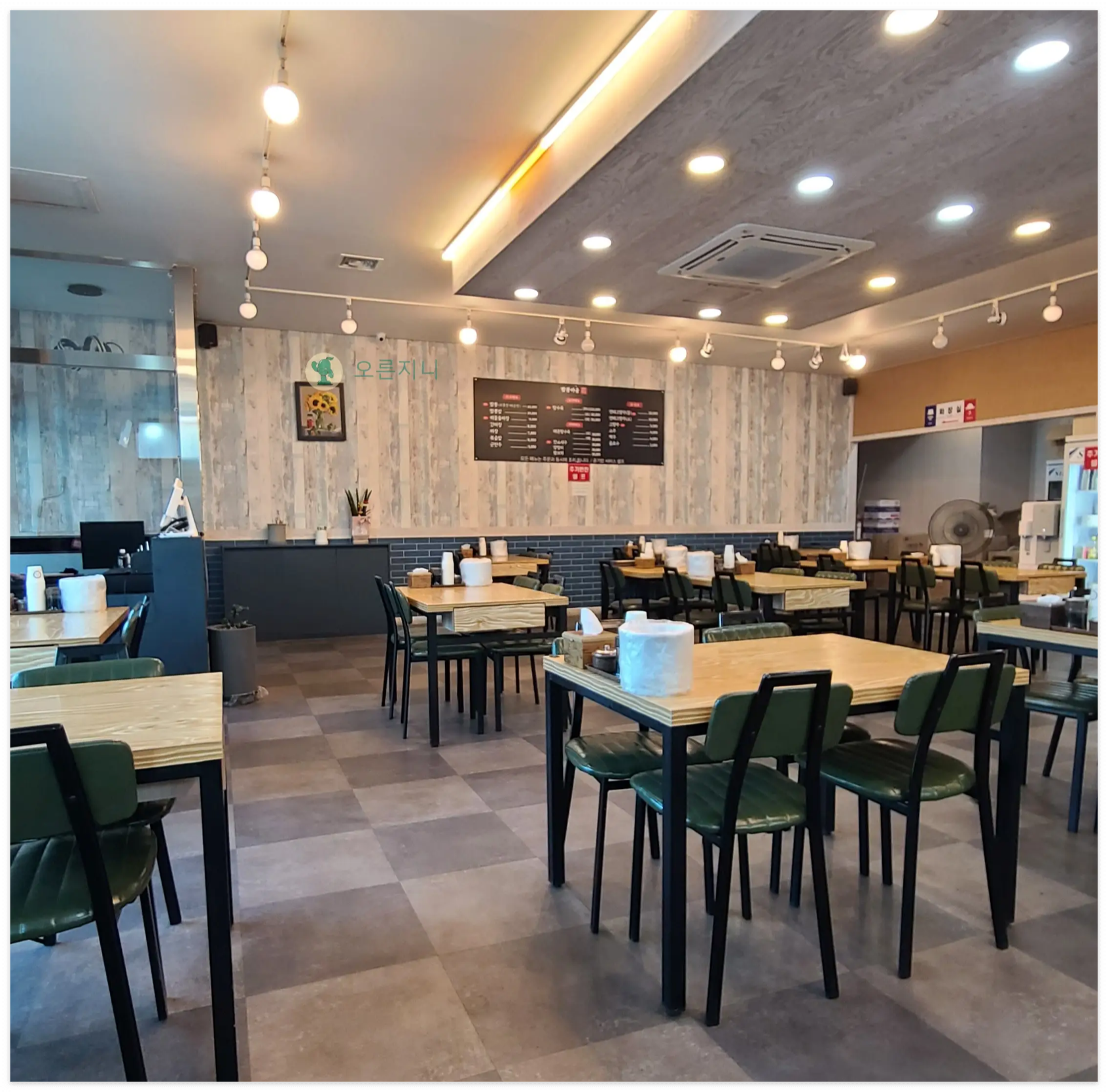 오창-짬뽕마을-실내