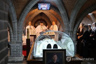 유경촌 주교 선종