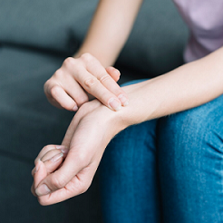 손목터널증후군_원인_증상_치료방법