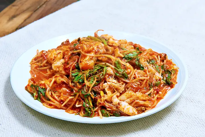 아구찜 60년 노포 생아귀 아구탕 아귀수육 부산 서구 맛집 먹자 포구 추천