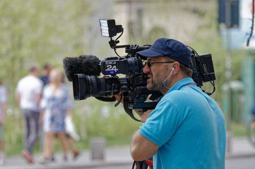 유명인들이 선택한 이색 직업 – 연예인, 스포츠 스타의 특별한 도전