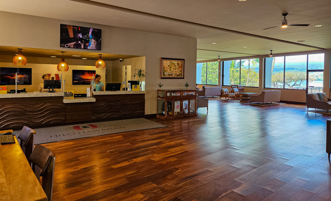 캐슬 힐로 하와이안 호텔 로비