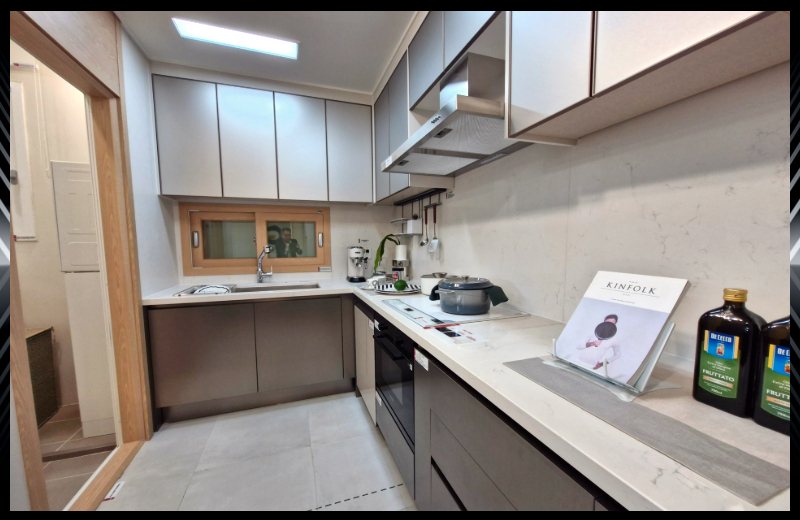 이천은 산업단지와 물류시설, 제조업 기반이 함께 형성된 도시로, 일정 수준의 주거 수요가 지속적으로 유지되는 지역