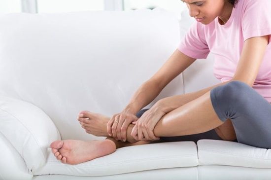 잠잘때 다리에 쥐가 나는 이유