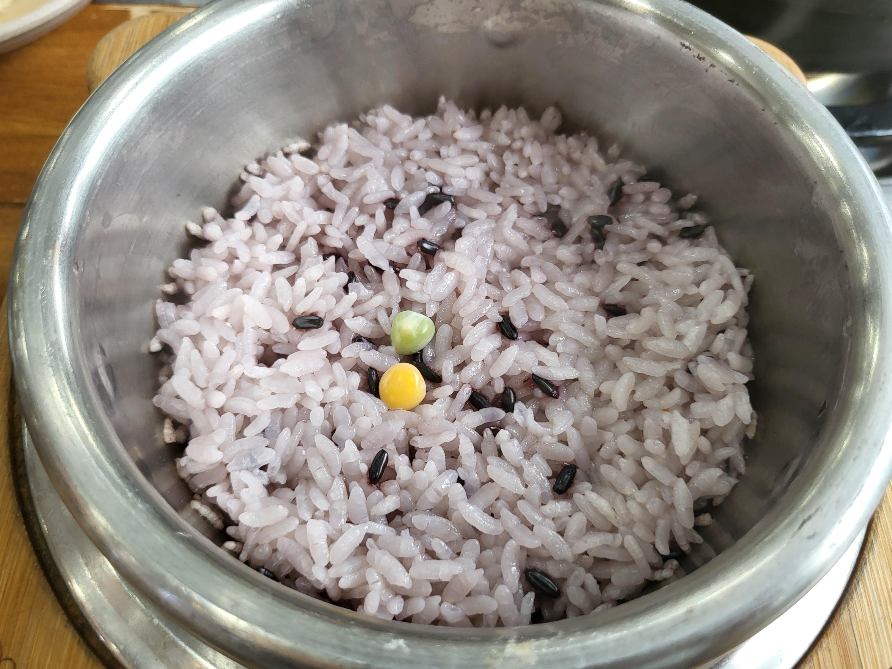 돌솥밥