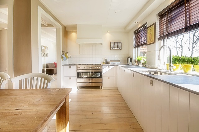 2024년 청년 부동산 중개보수 및 이사비 지원사업