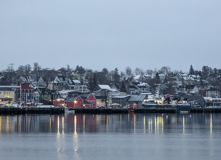 캐나다 동부의 잊혀진 마을: 루넌버그의 항구