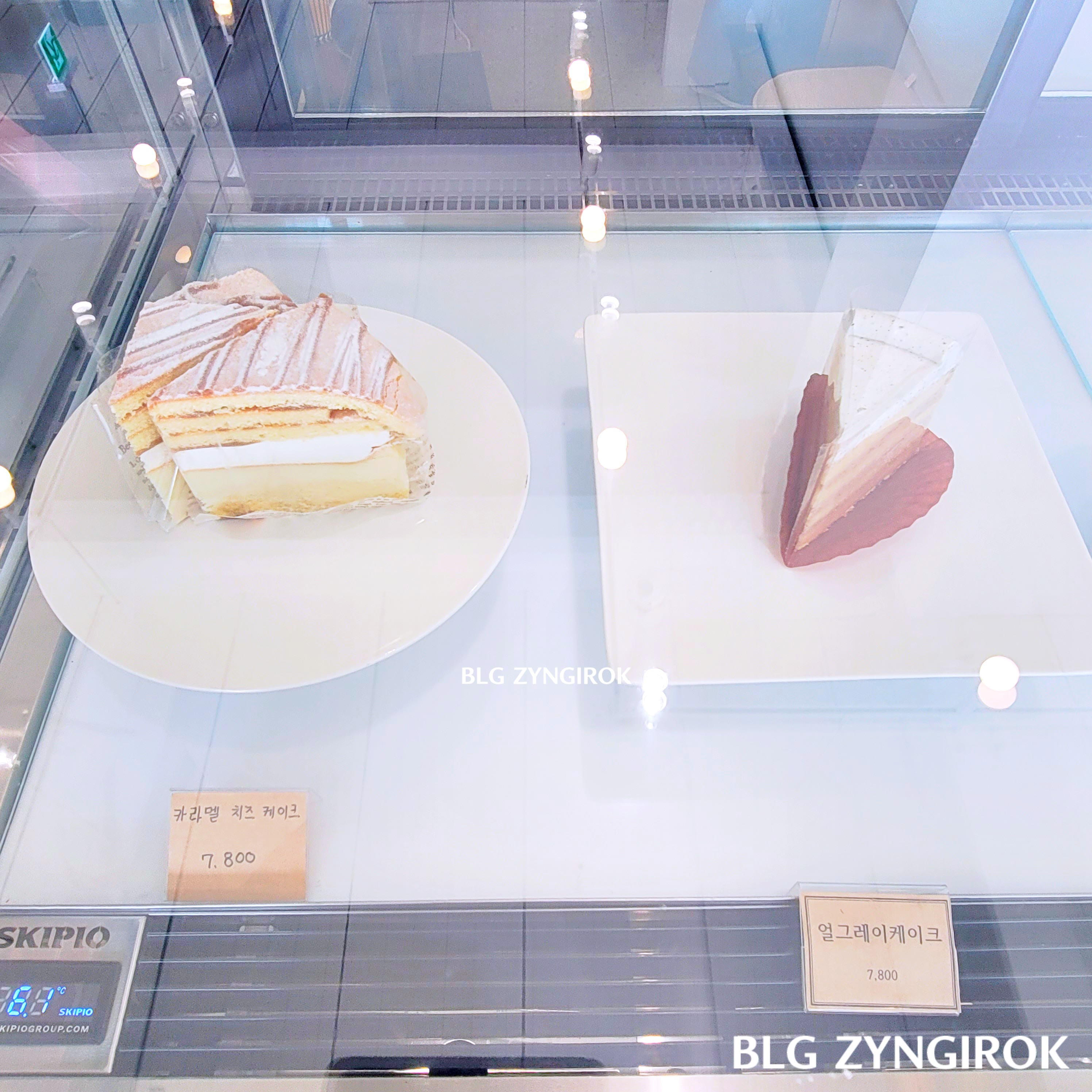 양주 카페 닛다 내부 - 디저트 메뉴 모습이다.