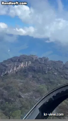 img.webp?credential=yqXZFxpELC7KVnFOS48ylbz2pIh7yKj8&expires=1767193199&allow_ip=&allow_referer=&signature=K7EZNdJiZ1kJ%2FHwzTm0JkFpiwIQ%3D