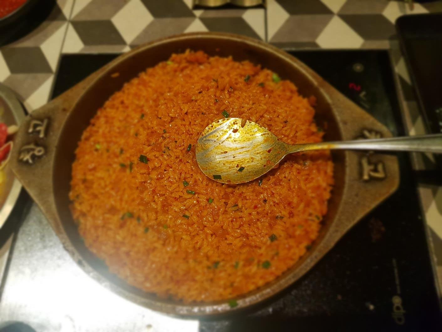 창고 43 깍두기 볶음밥