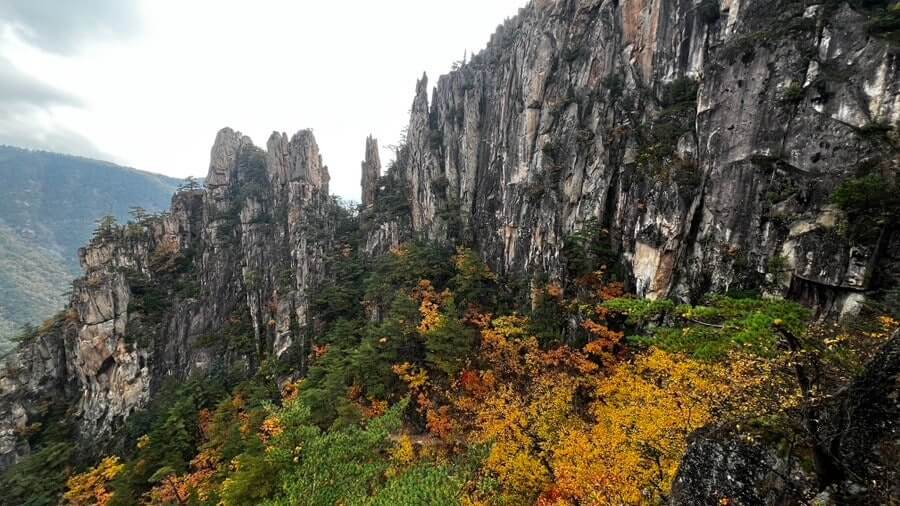 두타산 베틀봉&middot;무릉계곡 단풍 절정시기 및 트레킹코스, 주차, 맛집, 주변명소 사진