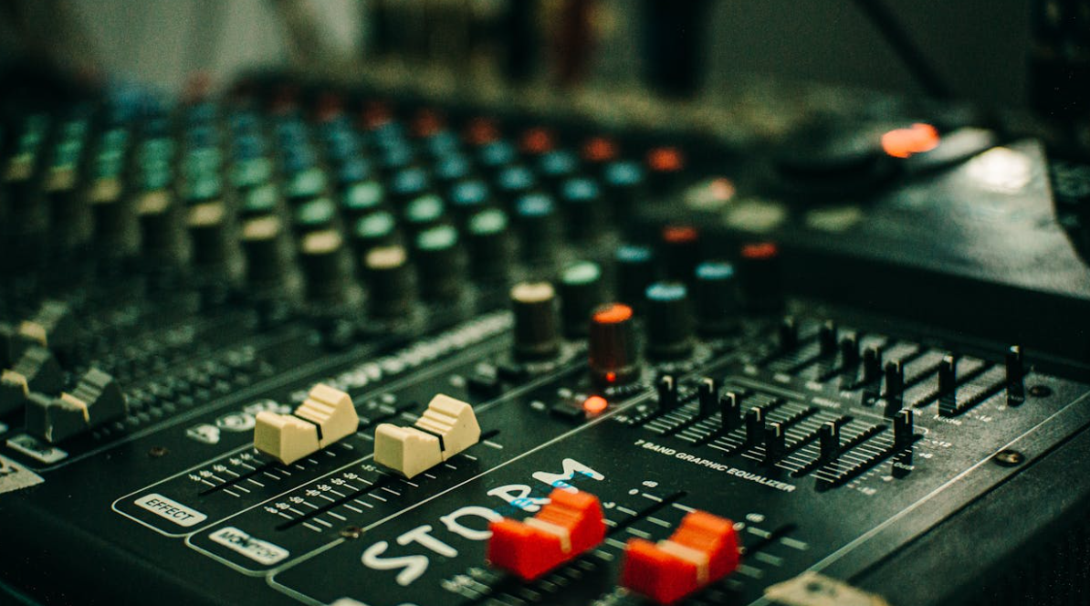 한국 음악편집가의 차별점과 강점, 그리고 성공사례 이미지