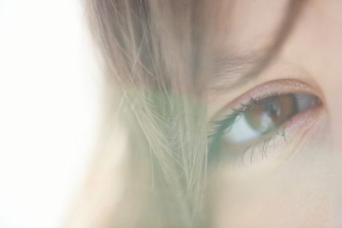 수영장 눈 충혈 원인&amp;#44; 염소 때문일까? 결막염과 구분하는 법